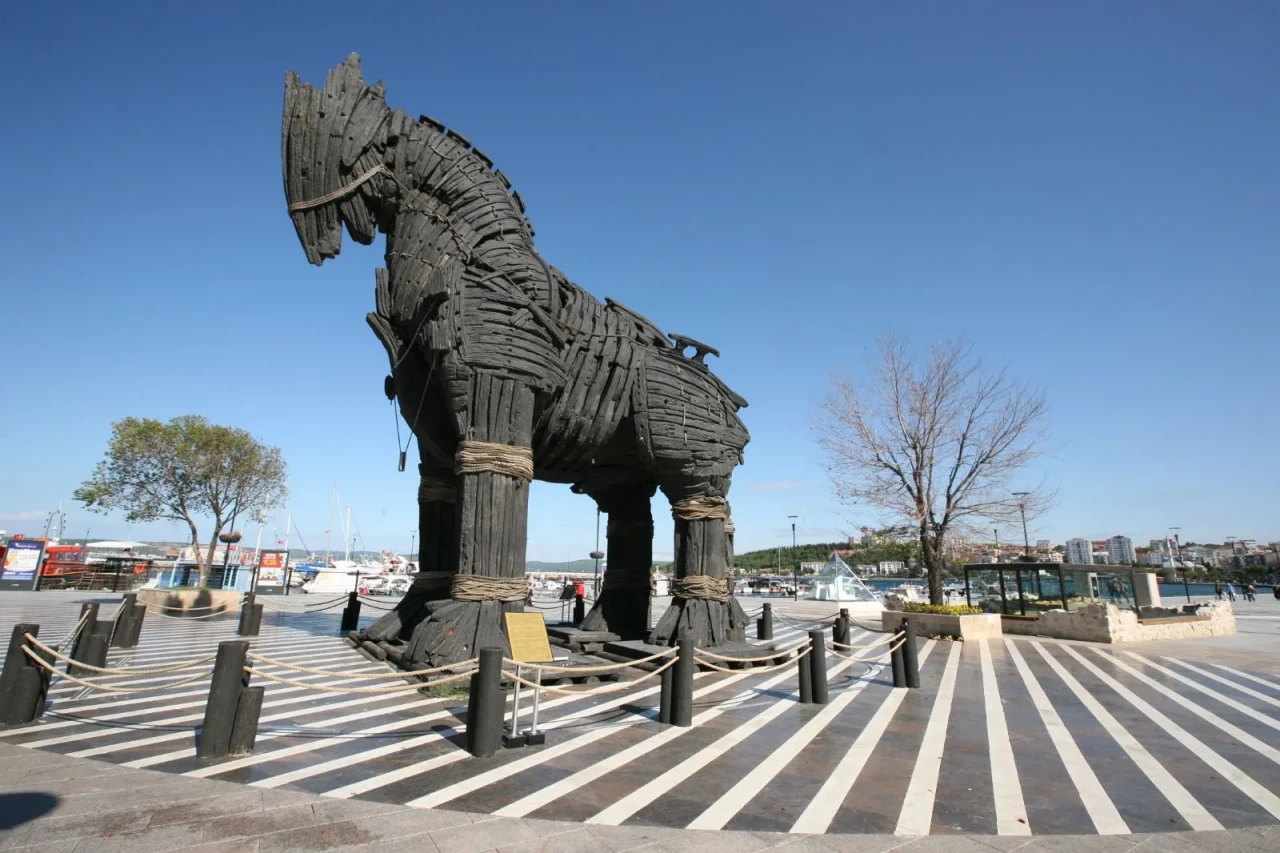 Çanakkale Kültür Yolu Festivali 30 Ağustos coşkusu ile başladı
