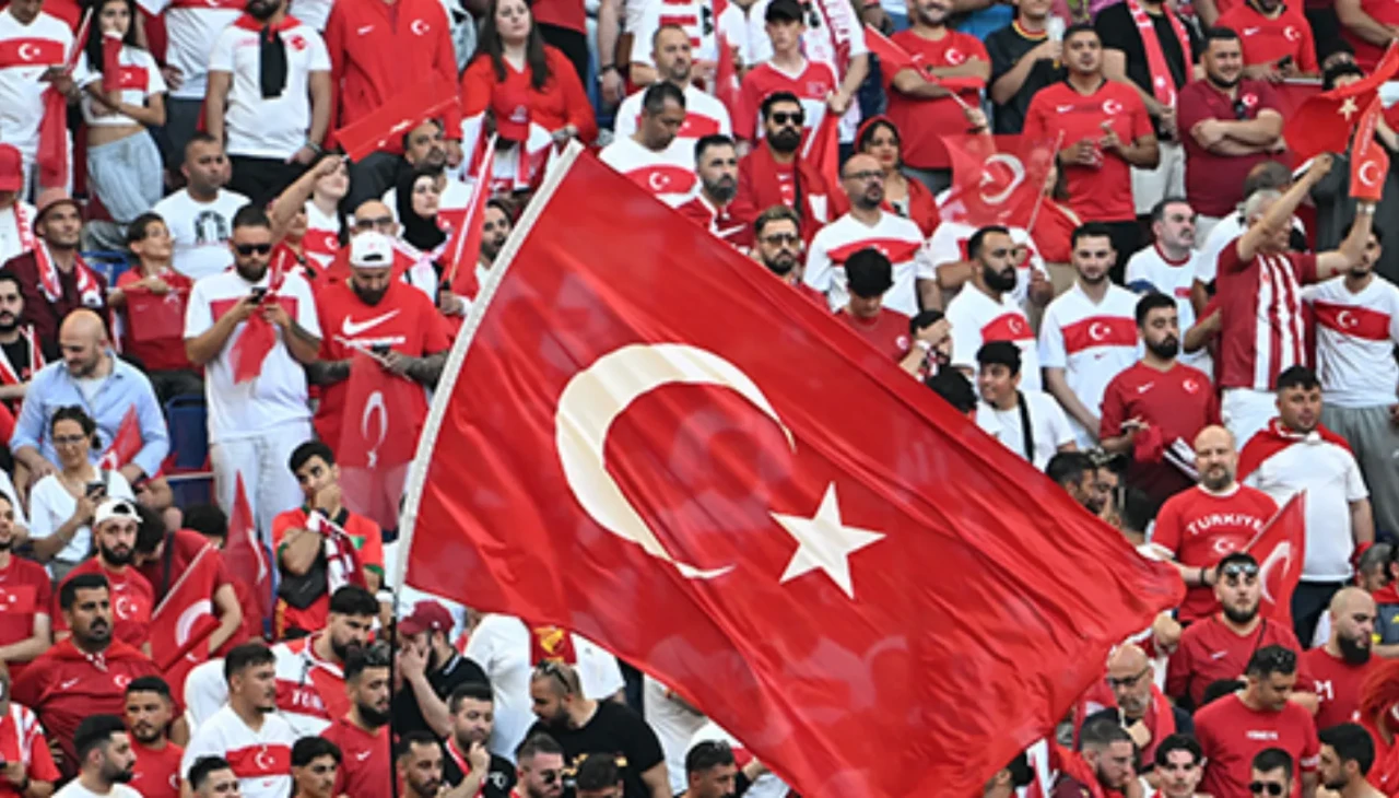 Türkiye İspanya maçı biletleri ne zaman satışa çıkacak, ne kadar, öğrenciye indirim var mı? İşte fiyatlar ve satış tarihleri