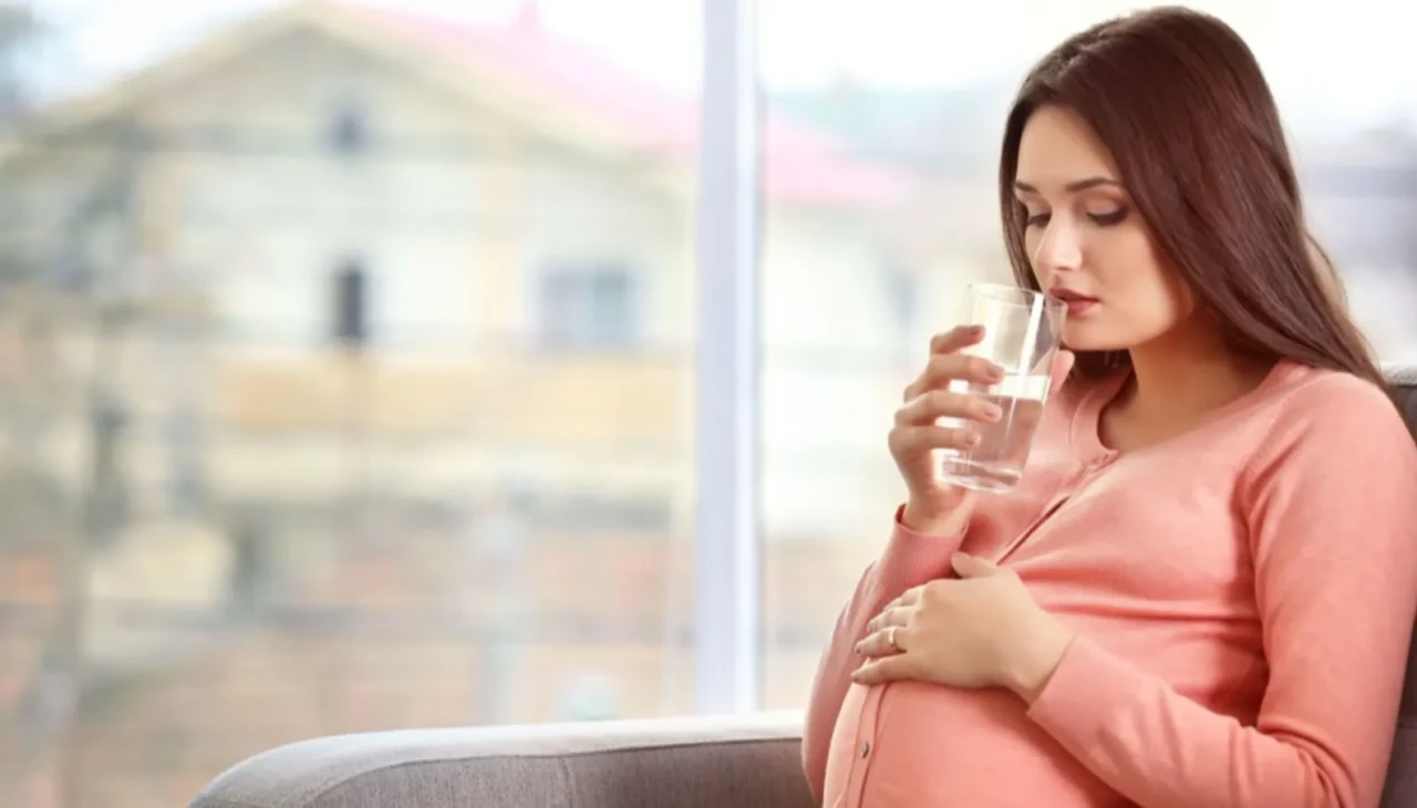 Hamileler için yaz sıcağında gizli risk: Susuzluk tehlikesi