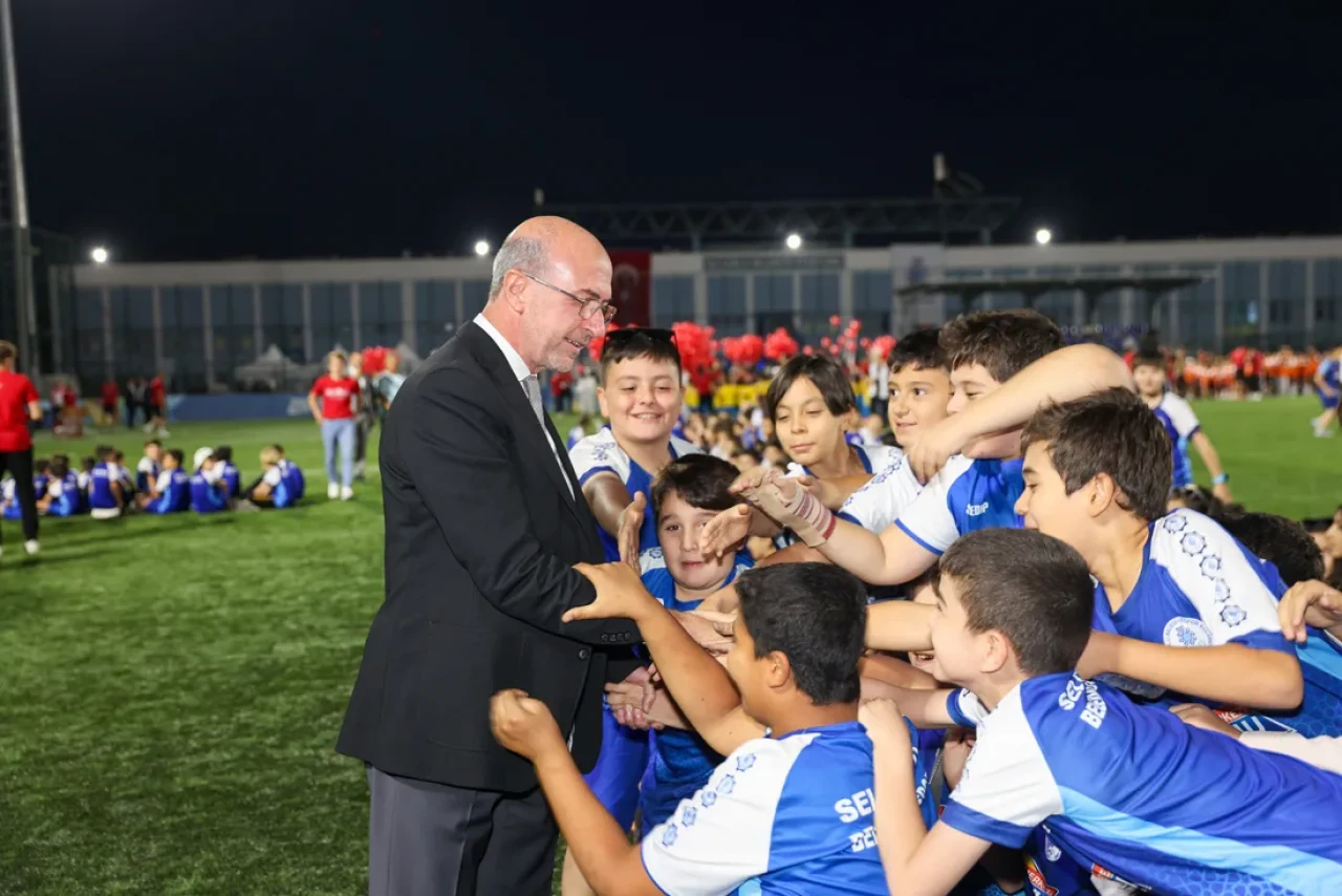 Selçuklu’da yaz spor okulları rekorla kapandı: 14 bin öğrenciyle festival gibi veda