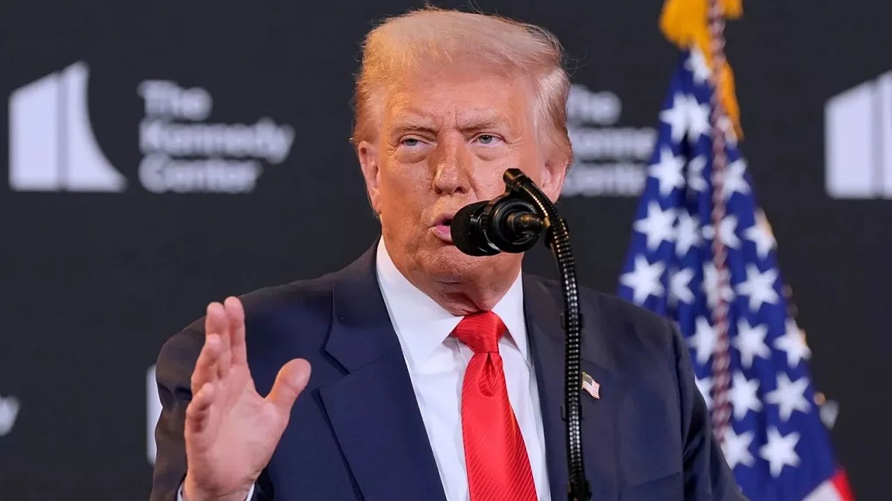 Trump Yönetimi 12 Milyar Dolarlık Yardımı Durdurmak İçin Yüksek Mahkemeye Başvurdu