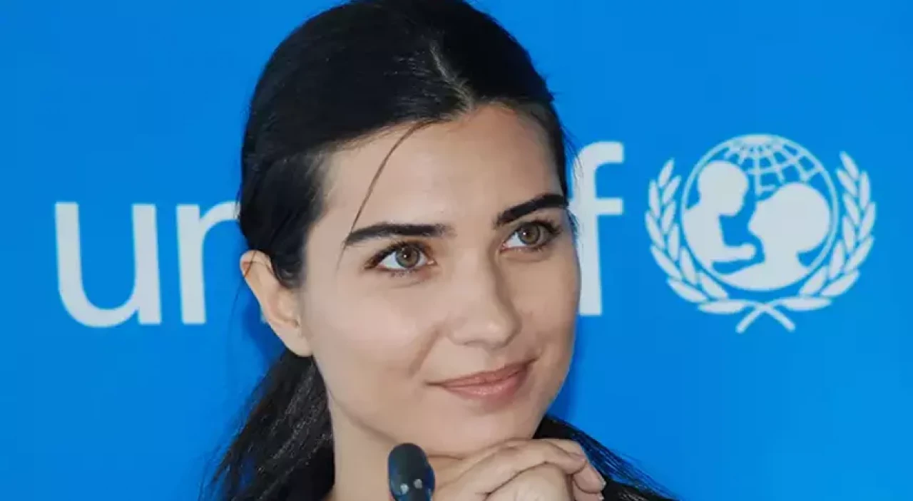 Tuba Büyüküstün kimdir, biyografisi, aslen nereli, kaç yaşında, boyu? Global çapta tanınan oyuncunun hayatı