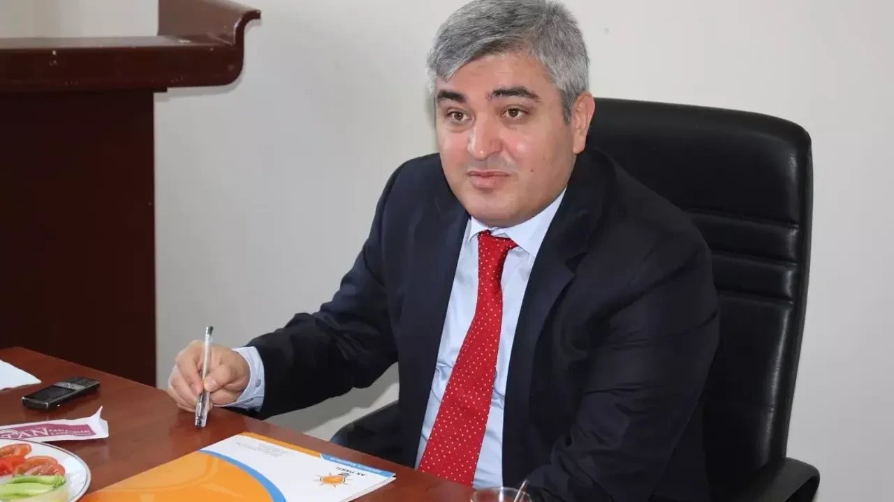 Cemalettin Kaflı kimdir, neden öldü, hastalığı ne, kaç yaşında, aslen nereli, hangi partiden? Biyografisi ve siyasi geçmişi