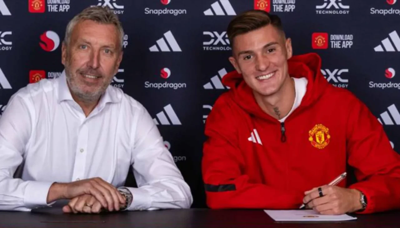 Manchester United, Benjamin Sesko transferini resmen açıkladı!