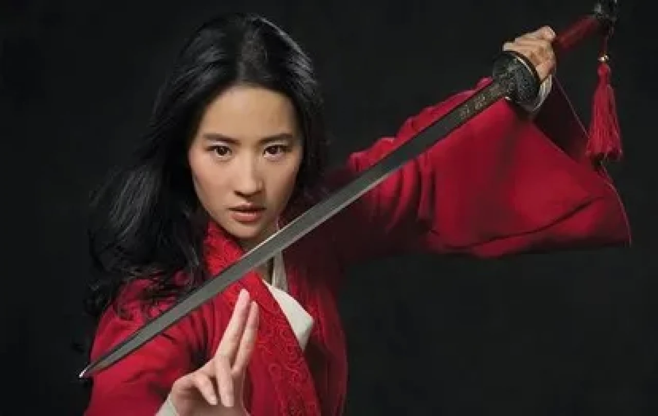 Mulan filmin konusu nedir, gerçek bir hikayeyi mi anlatıyor, oyuncuları kim, nerede çekildi, türü?