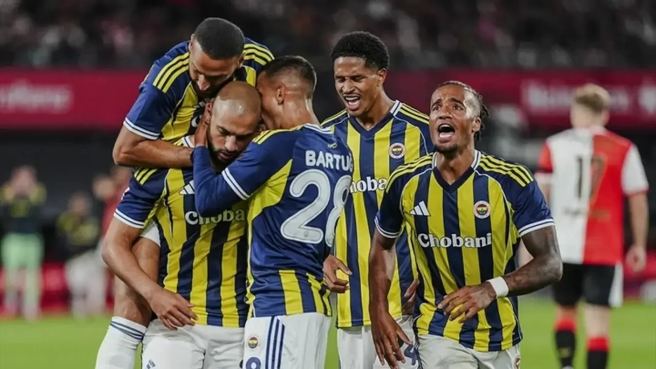 Fenerbahçe, Feyenoord Karşısında Tur İçin Sahada! İşte ilk 11'ler