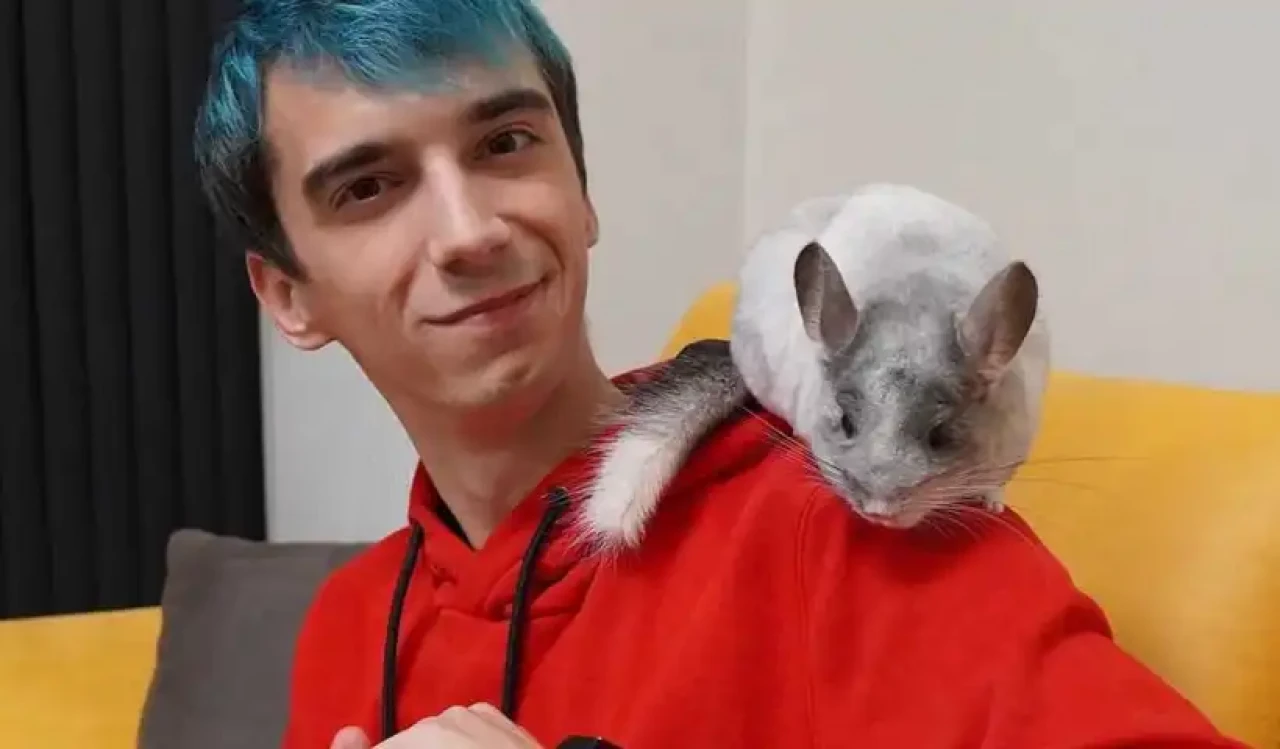 Mendebur Lemur kimdir, gerçek adı ne, kaç yaşında, aslen nereli, kaç abonesi var? İşte Youtuberın hayatı ve kariyeri