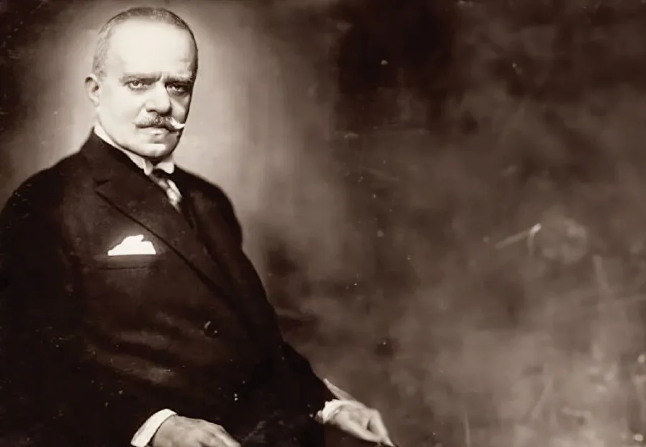 Gölgedeki yıldız Ali Ekrem Bolayır