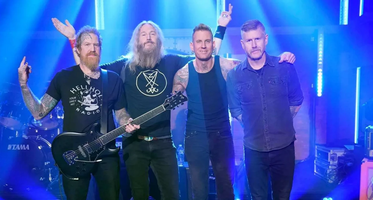 Rock dünyası yıkıldı! Efsane gitarist trafik canavarına yenildi