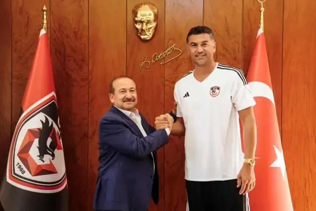 Burak Yılmaz, Gaziantep FK’nın yeni teknik direktörü!