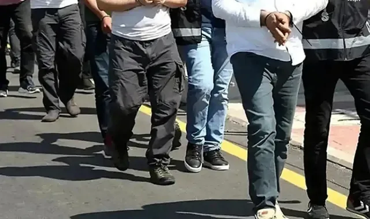 Van’da 2 haftalık operasyon: Aranan 193 kişi tek tek yakalandı