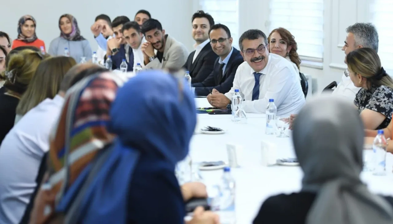 Öğretmenlerin mazeret atamaları tamamlandı