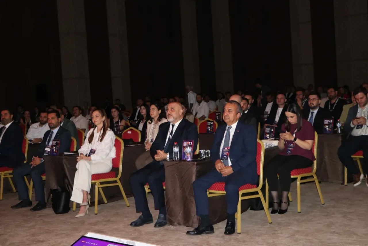 Gaziantep’te dijital ticaretin kalbi E-İhracat Zirvesi’nde attı