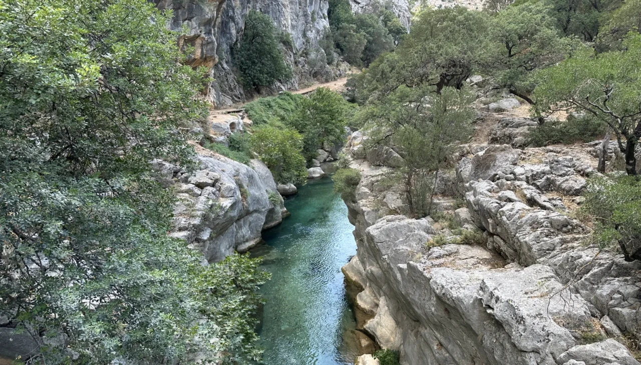 Türkiye’nin en uzun yürüyüş rotalarından biri bu kanyondan geçiyor!