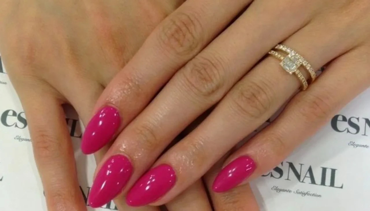 AB’den şok karar! Kalıcı oje neden yasaklandı? İşte detaylar