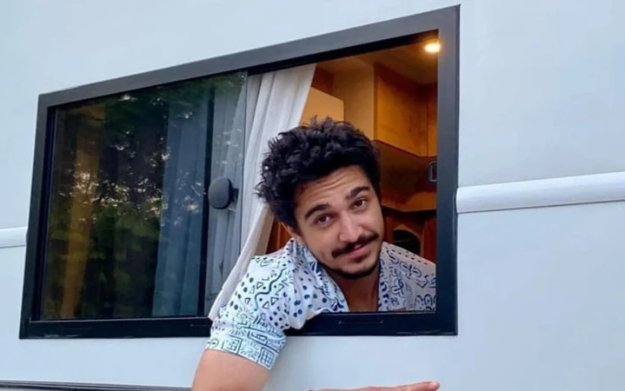 Gürberk Polat kimdir, kaç yaşında, aslen nereli, boyu ve kilosu, instagramı? Geleceğin Starı yarışmasıyla tanınan oyuncu