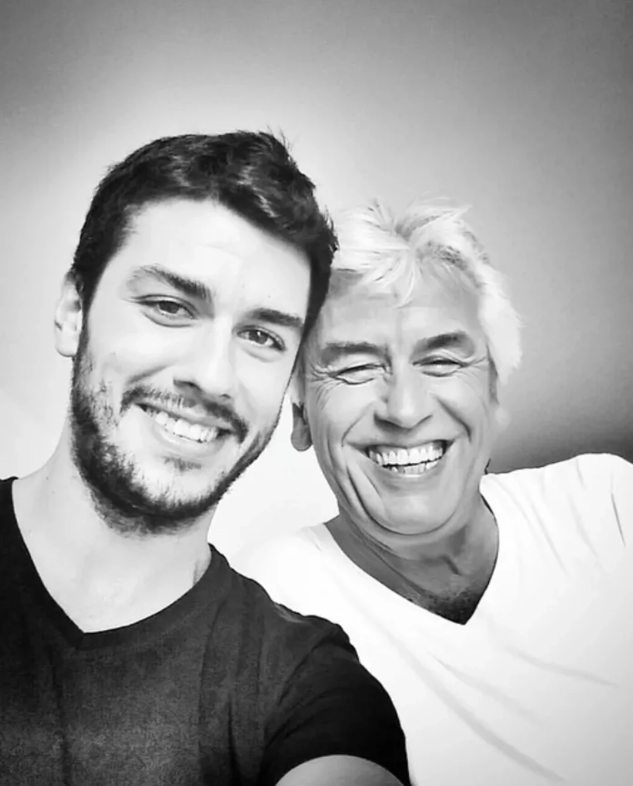 Aras Aydın’ın acı günü! Menajerinden duygusal açıklama