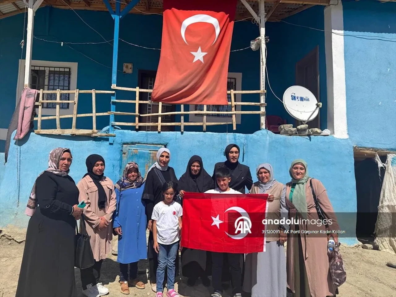 Terörsüz Türkiye’nin ilk satırları: Cumhurbaşkanı’nın mektubu şehit evinde okundu