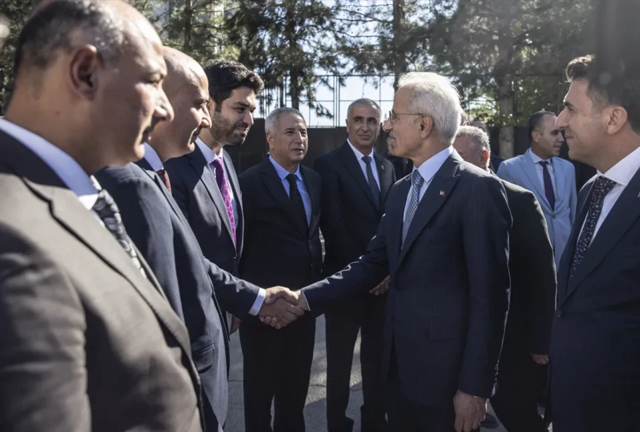 Bakan Uraloğlu’na özel hediye: Tunceli’de neler konuşuldu?