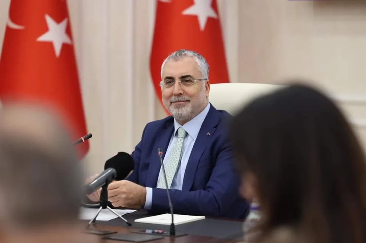 20 çeyrektir durmadan büyüyoruz: Ekonomi, istihdam ve ihracatta tarihi rekorlar