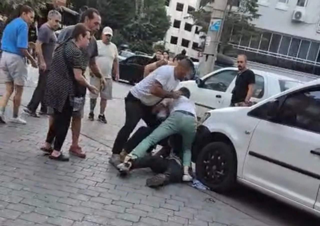 Denizli’de dehşet: Motosikletle çarpıp sırtına bıçak sapladılar