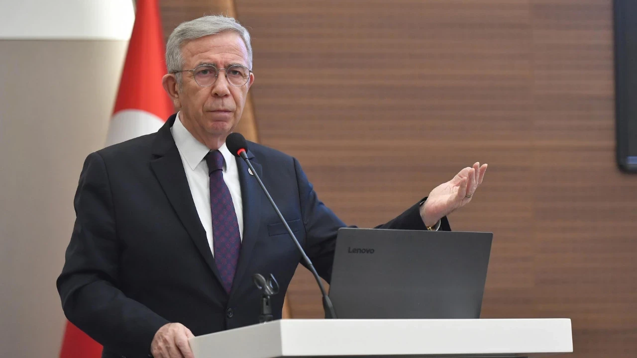 Ankara'da trafik felç oldu: Mansur Yavaş'a sosyal medyada tepkiler yağdı!