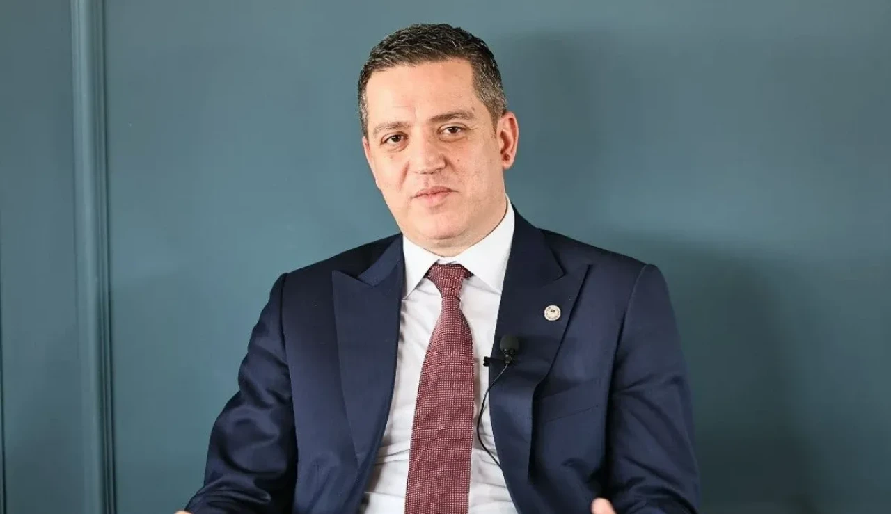 Erinç Sağkan Kimdir? Hukuk Kariyeri ve Özel Hayatına Dair Bilinmeyenler