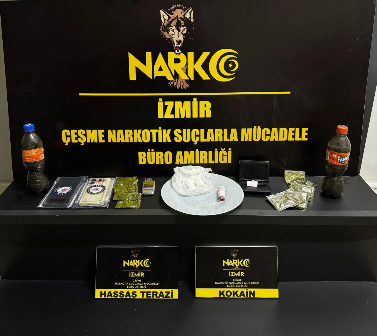 Skunk, kenevir, kokain... İzmir polisi zehir tacirlerine göz açtırmadı