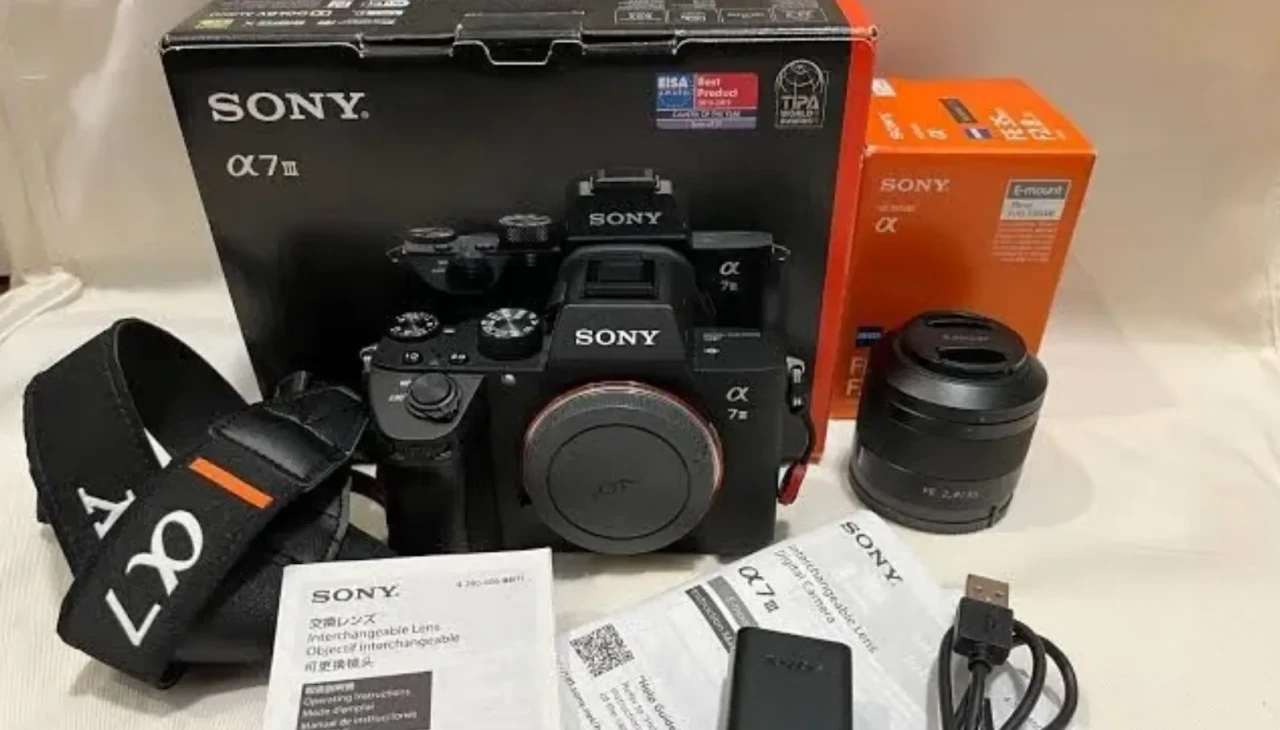 150 Bin TL’lik fotoğraf makinesi kargoda buhar oldu: Tanımadığı kişiye teslim edildi!