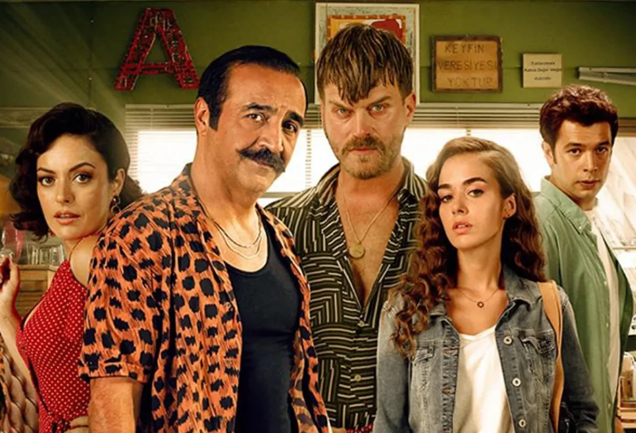 Kıvanç Tatlıtuğ, Demet Akbağ, Şükran Ovalı… Organize İşler dizisi kadrosunda bakın kimler var!