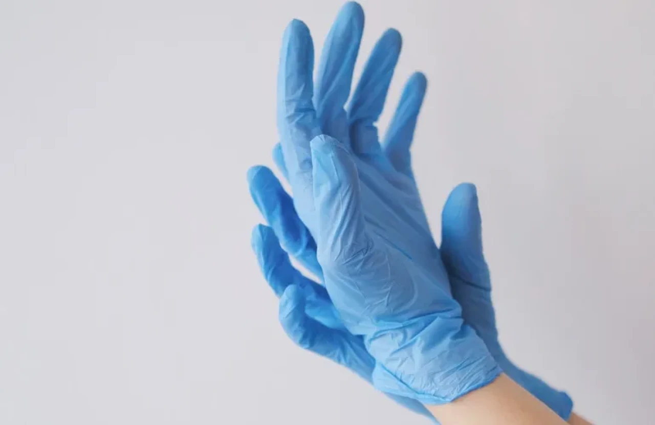 Gümrükte dikkat! Nitril eldiven ve lastik ithalatına kısıtlama