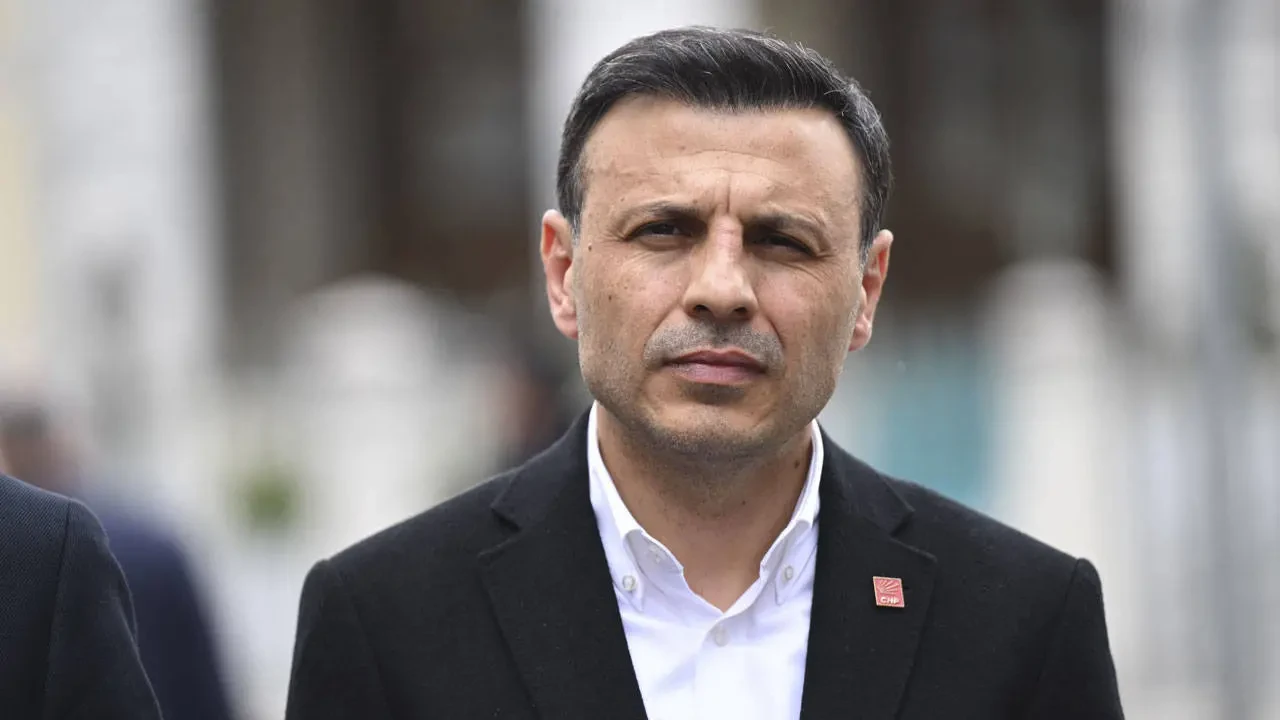 Özgür Çelik’in yargılandığı davada hakimden sürpriz karar!