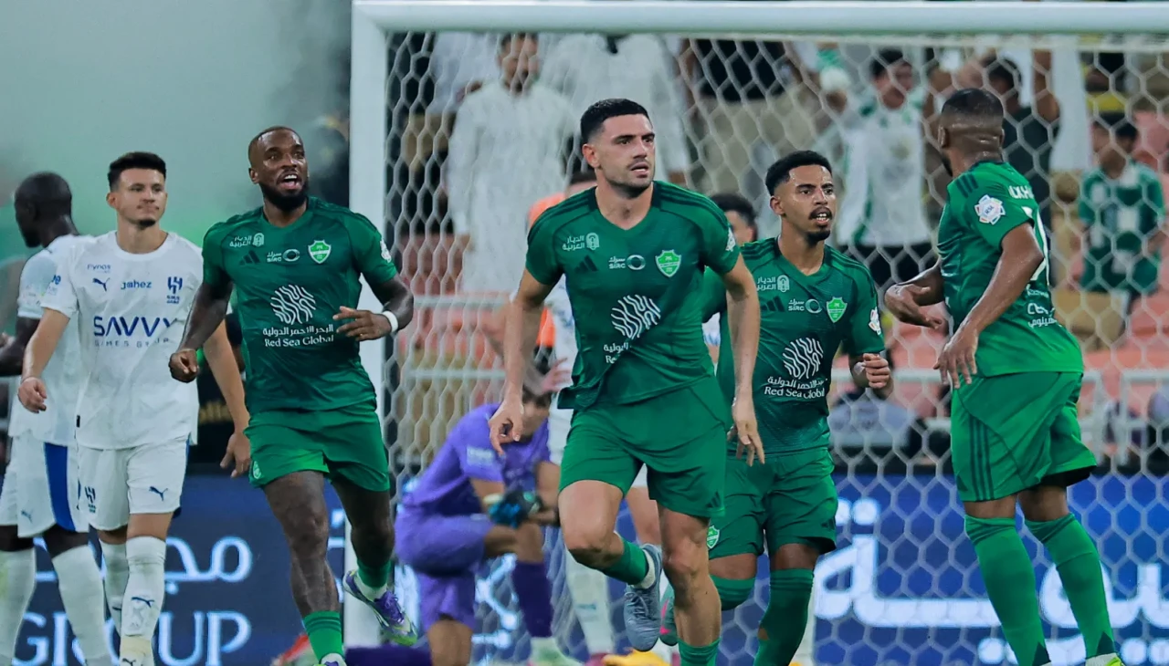 Al Ahli 3-0’dan döndü, Merih Demiral uzatmalarda golünü attı: Yusuf Akçiçek’in Al Hilal’i yıkıldı