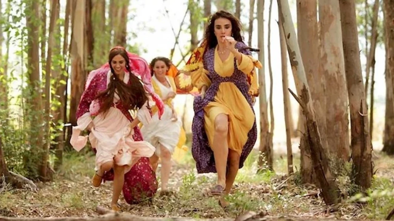 Ekşi Elmalar filmi konusu ne, oyuncuları kimler? Nerede ve ne zaman çekildi, ne zaman vizyona girdi?