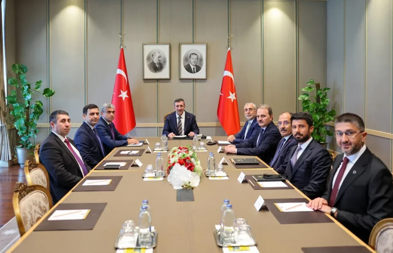 Cumhurbaşkanlığı Külliyesi’nde görüşme: Türkiye–Azerbaycan işbirliği masada