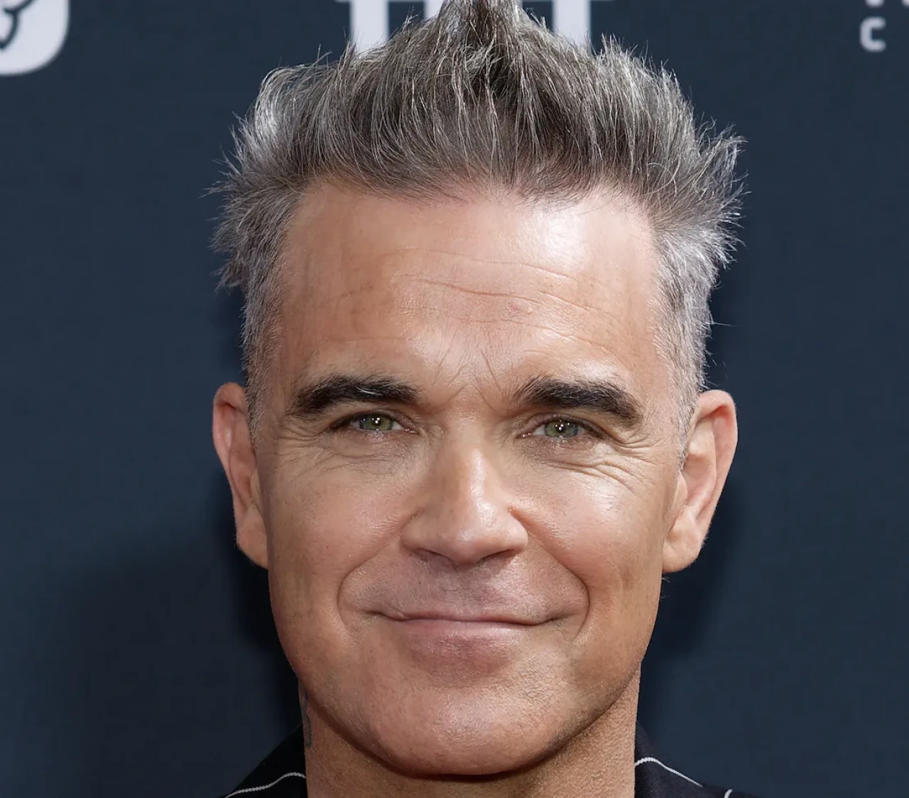 Robbie Williams İstanbul konserinin yeri değişti: Ataköy Marina'da sahne alacak