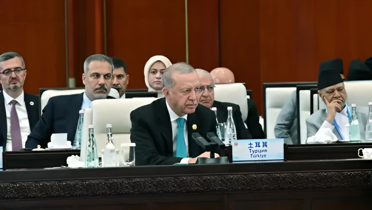 Cumhurbaşkanı Erdoğan, Şanghay Zirvesi'nde küresel adalet ve barış mesajları verdi