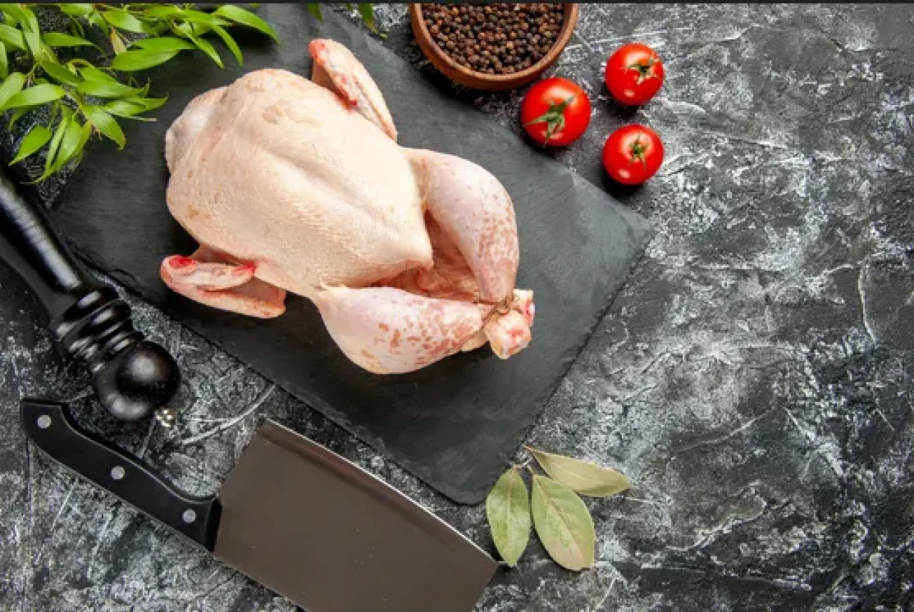 Piliç fiyatı tartışması: Üreticiler iddiaları kesin dille reddetti