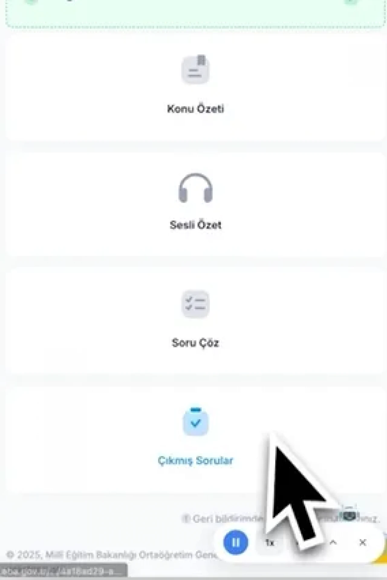 Ders çalışmak artık kulaklıkla mümkün: MEBİ sesli özeti yayında