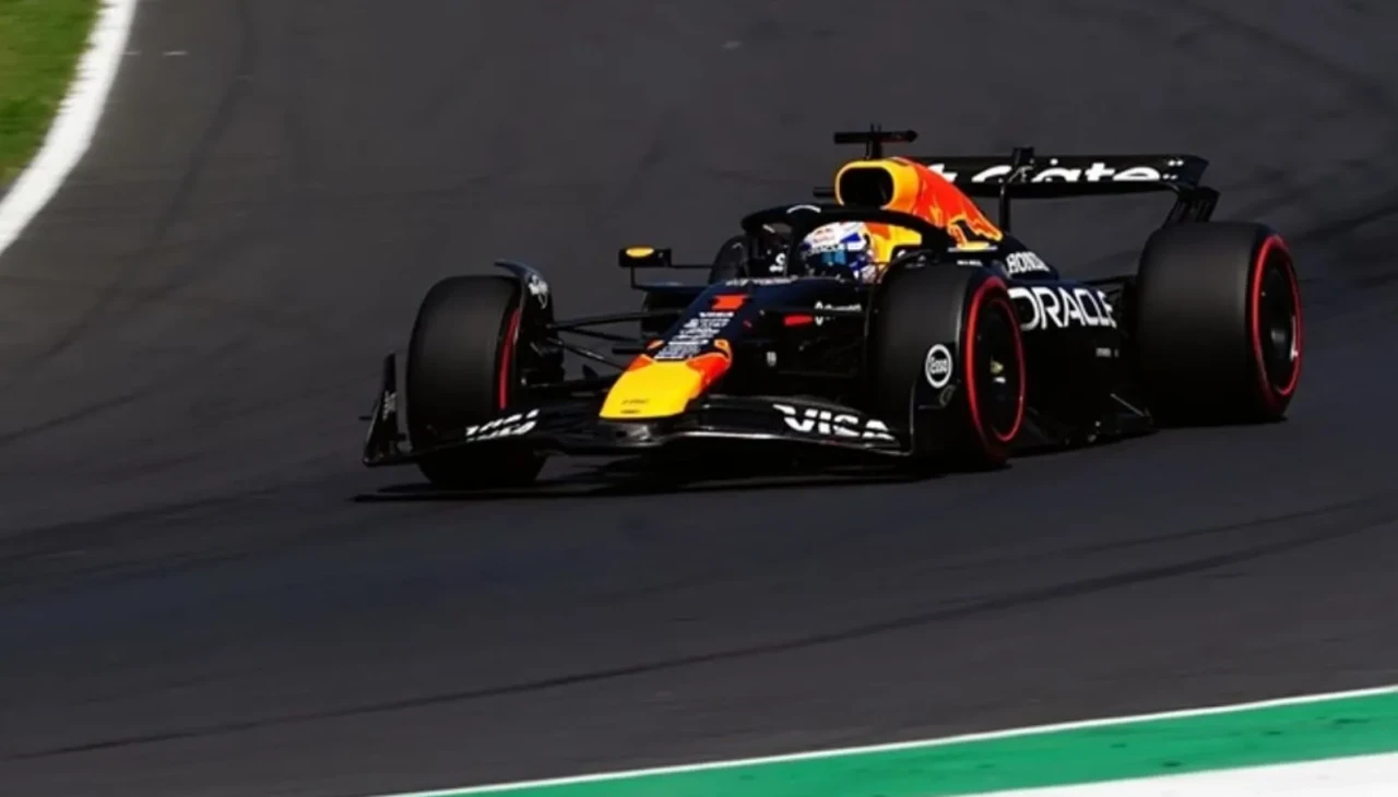 Max Verstappen Monza’da liderliği geri aldı, zafere ulaştı