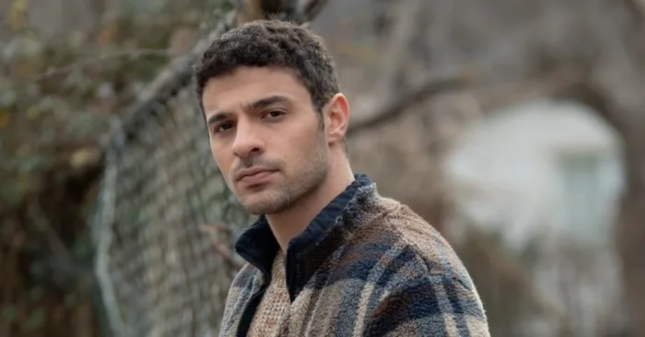 Halit Özgür Sarı kimdir, aslen nereli, boyu, kaç yaşında, biyografisi? İşte hakkında tüm detaylar