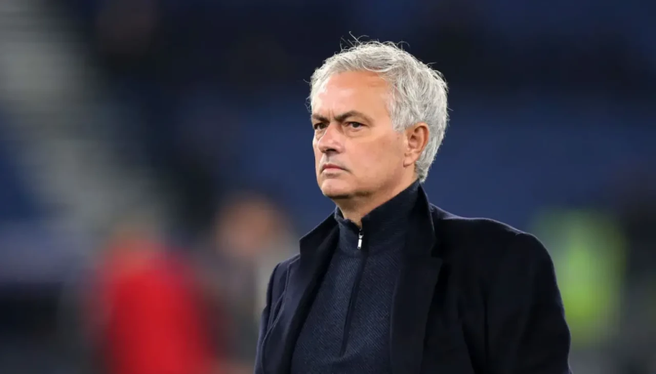 Mourinho: 'Fenerbahçe’de kontratımı tamamlamak istiyordum'