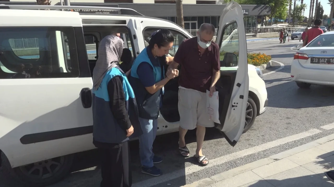 Akdeniz Belediyesi’nin Onkobüs hizmeti 1.566 hastaya nefes oldu