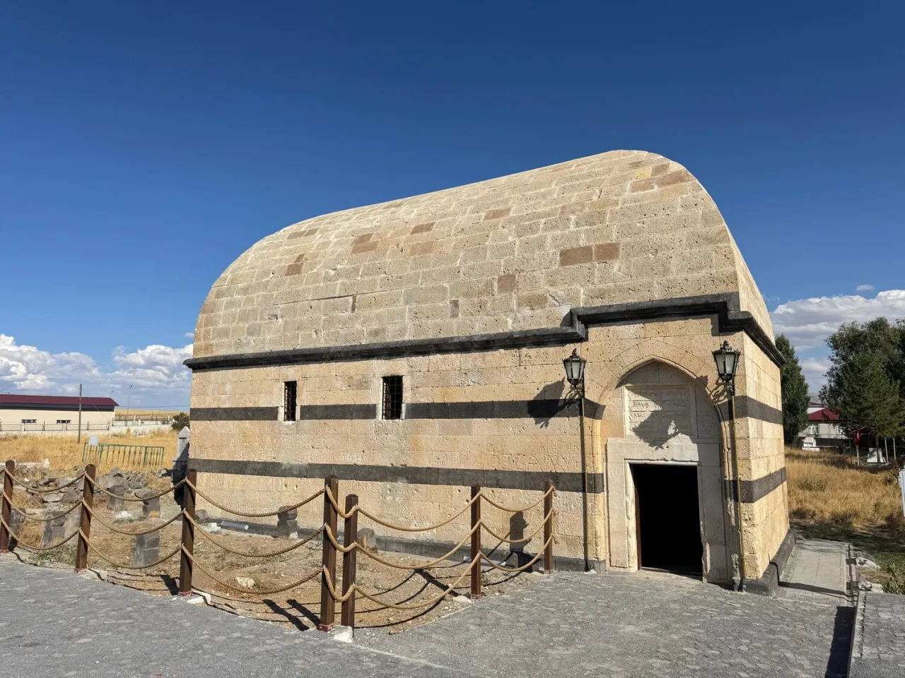 Asırlık sessizlik bozuldu: Hamur Kümbeti tarih sahnesine geri döndü