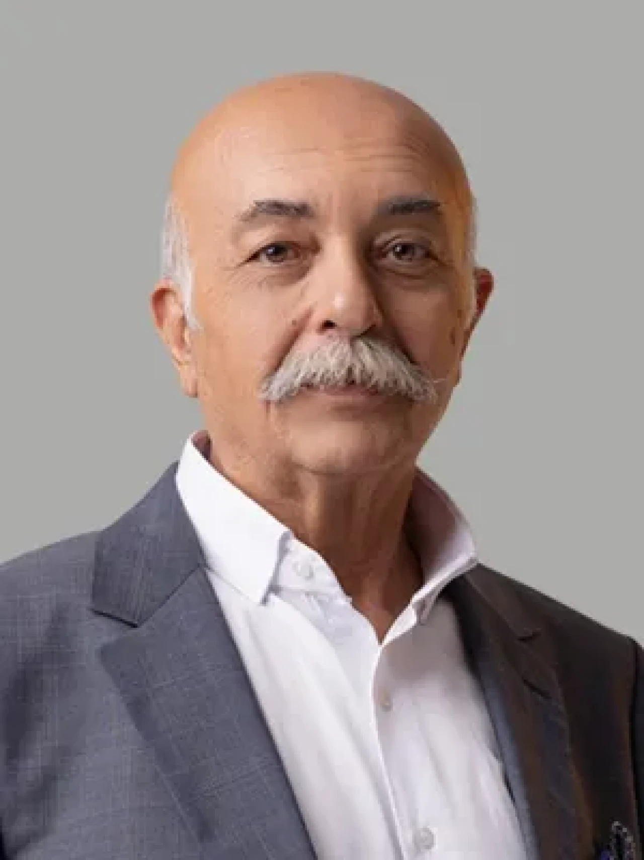 62. Altın Portakal’da gözler iki usta oyuncuda: Serap Aksoy ve Settar Tanrıöğen