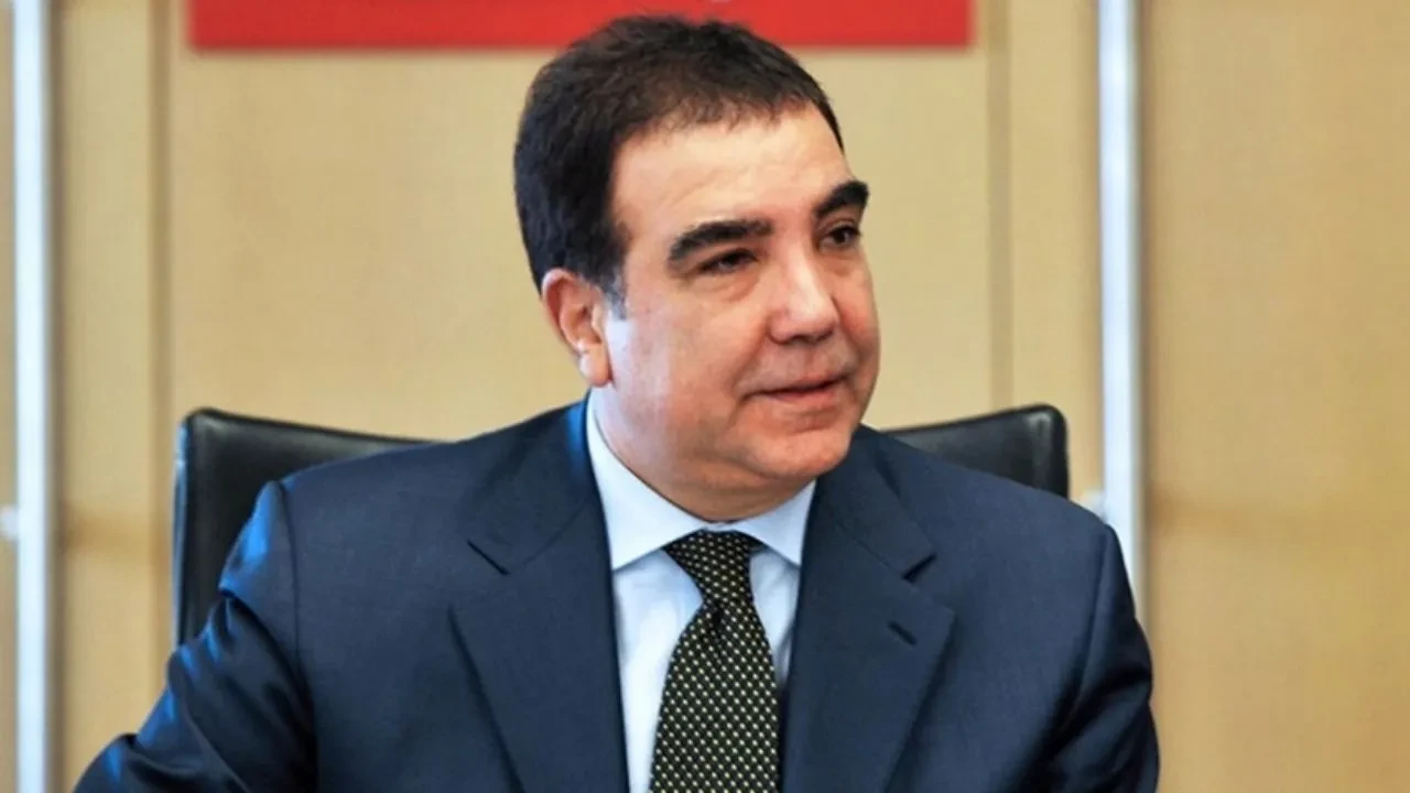 Erdoğan Toprak kimdir, aslen nereli, kaç yaşında, hangi partiden, ne iş yapıyor? Siyasi geçmişi ve başarıları