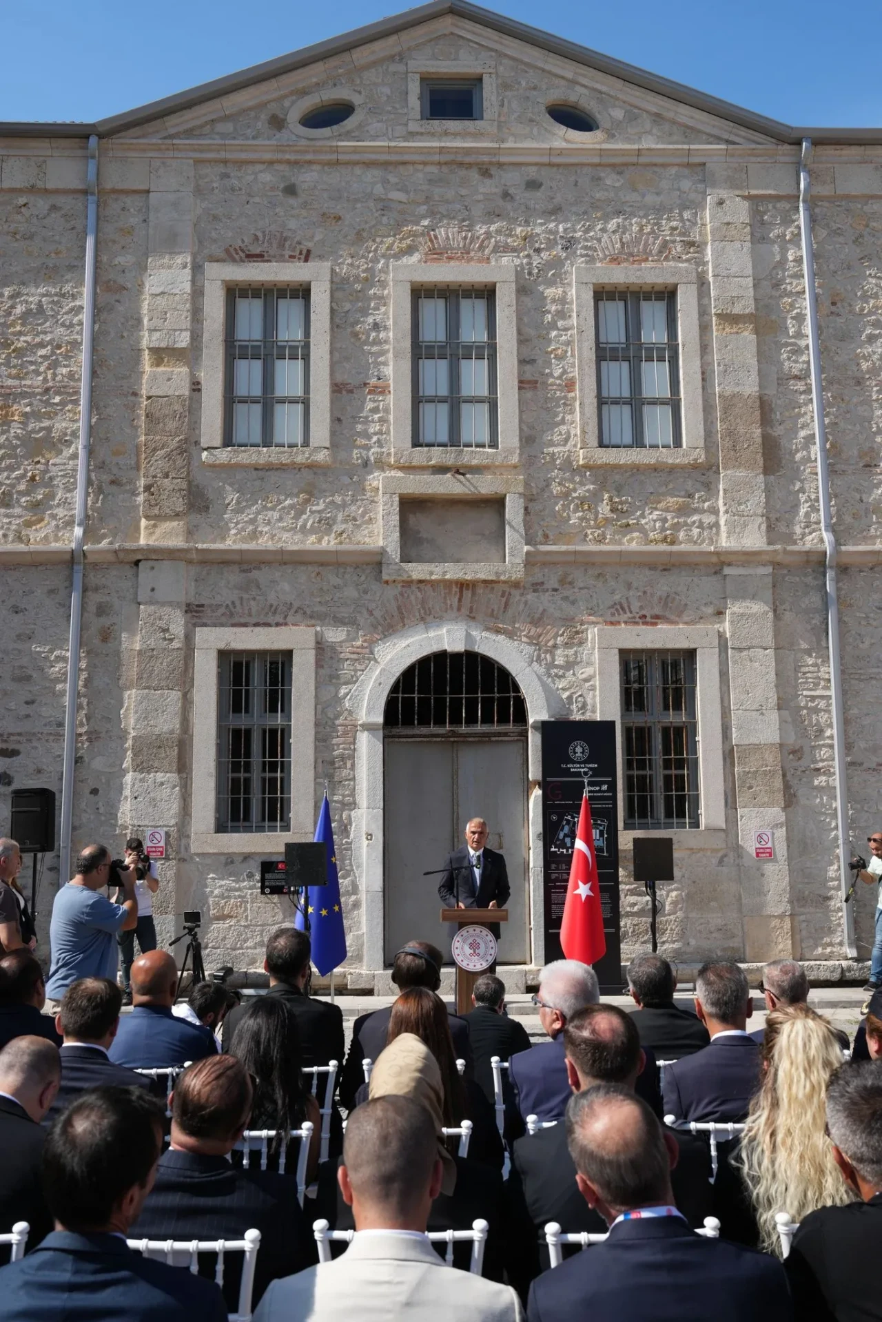 Aldırma Gönül'ün yazıldığı duvarlar  yeniden hayat buldu