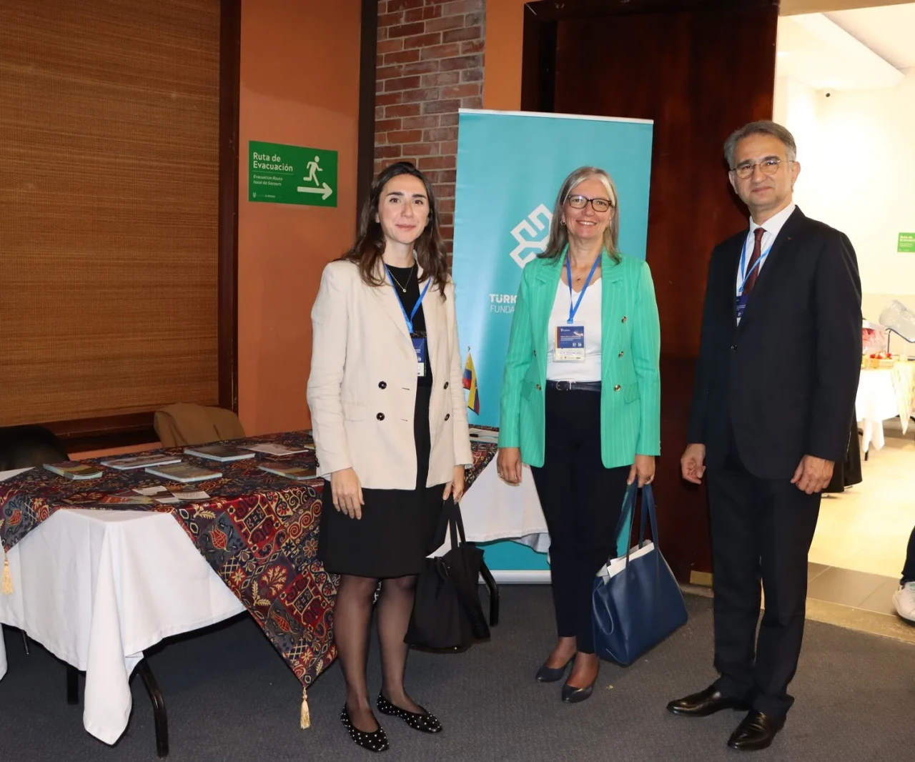 Bogota’da Türkiye tanıtımı: ALADAA Kongresi’nde güçlü diplomatik varlık