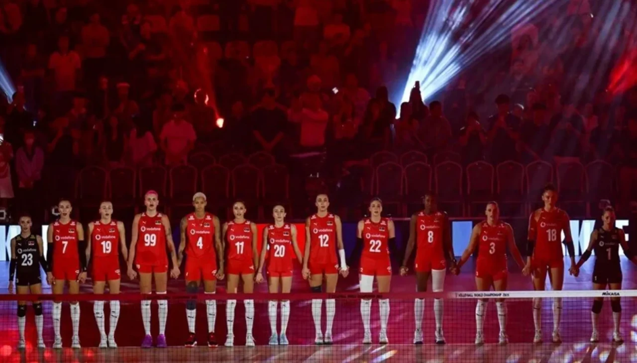 Filenin Sultanları’ndan tarihi başarı ve büyük gurur: FIVB Dünya Şampiyonası'nda gümüş madalya