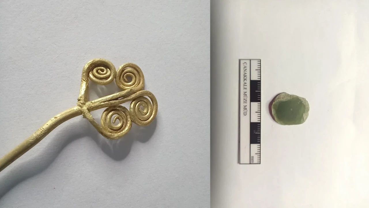 Troya’da 4 bin 500 yıllık altın broş ve yeşim taşı bulundu: Arkeoloji dünyasında tarihi keşif